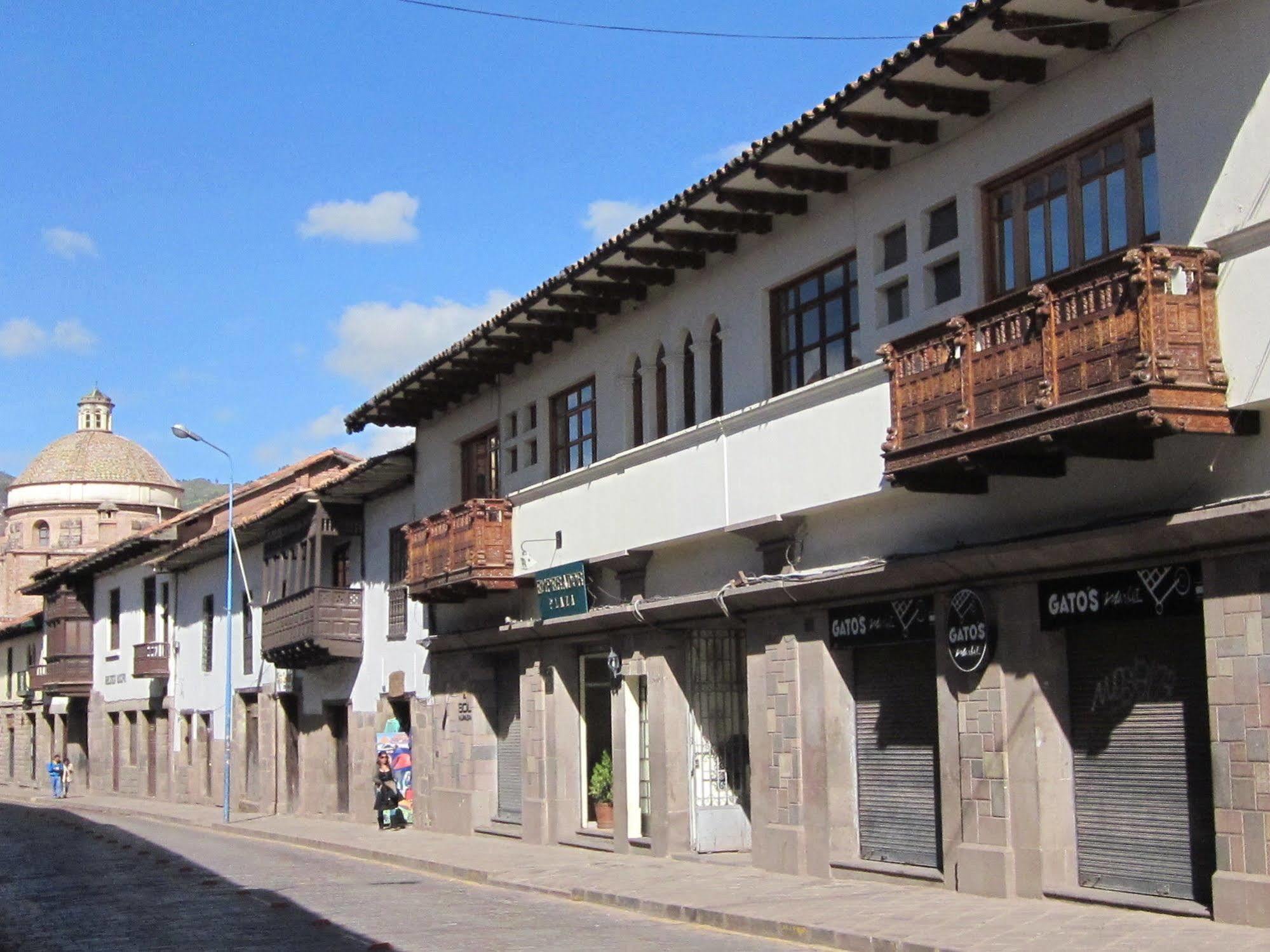 Отель Emperador Plaza Куско Экстерьер фото